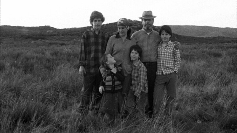 DDP_01_THE WHOLE FAMILY - Amateur Films