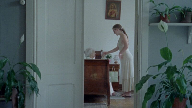 DDP_05_THE GRANDMOTHER - Amateur Films